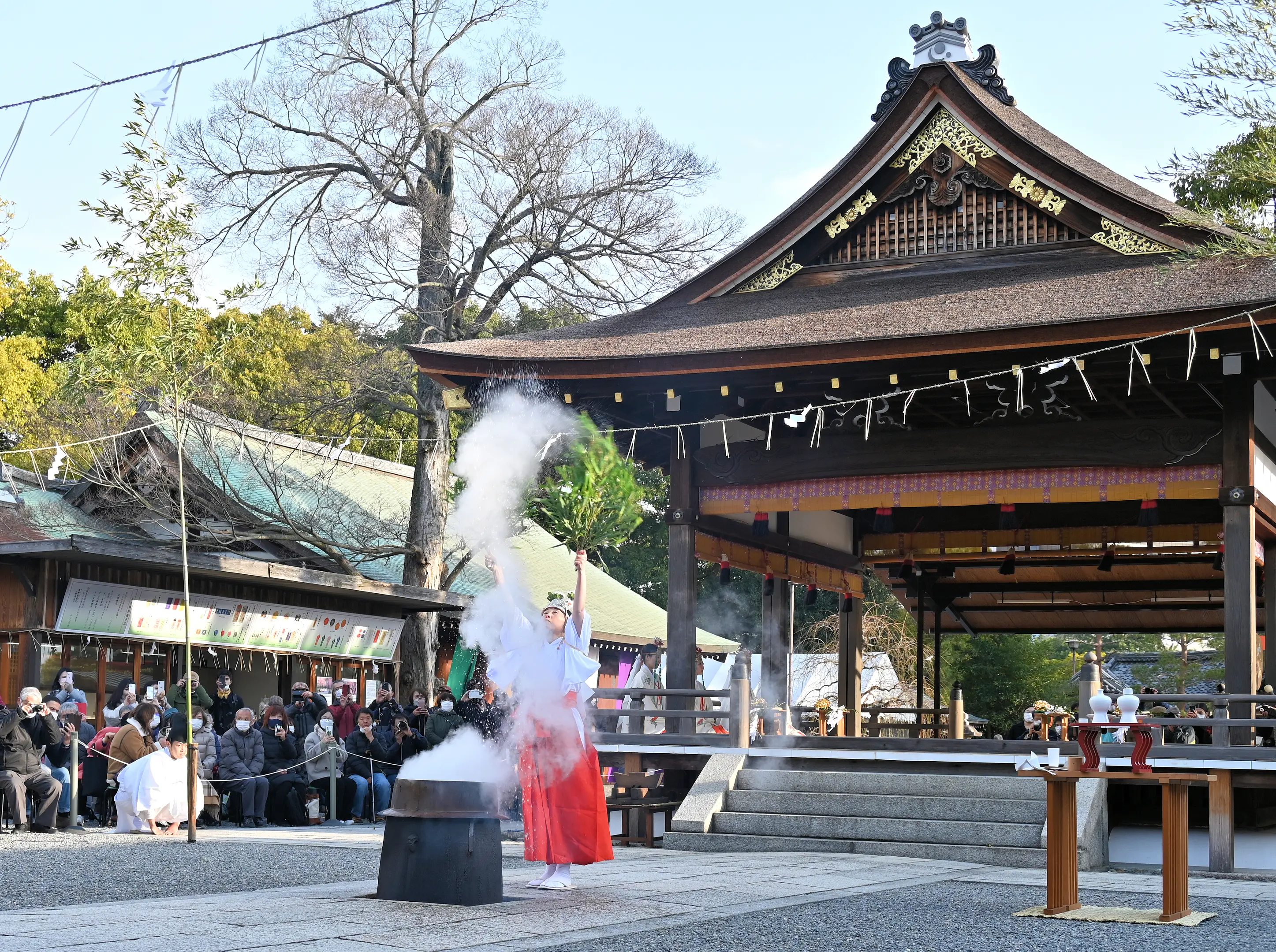 0120 湯立神楽.jpg