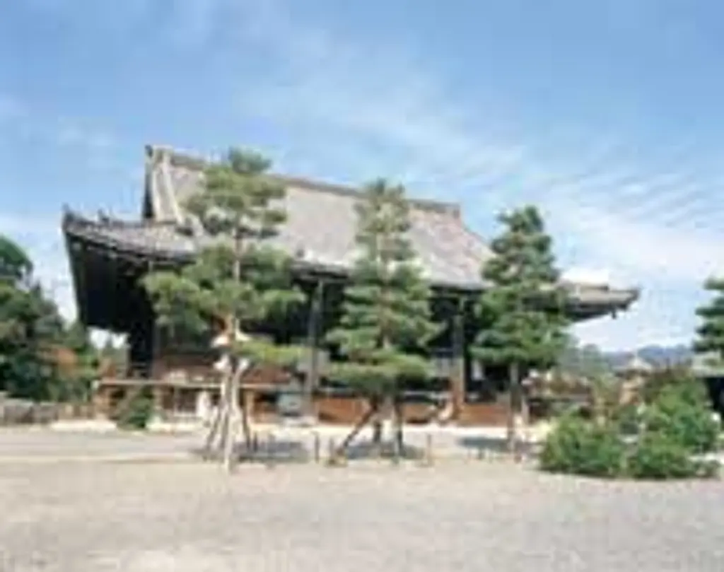 清凉寺の写真(京都府京都市右京区)