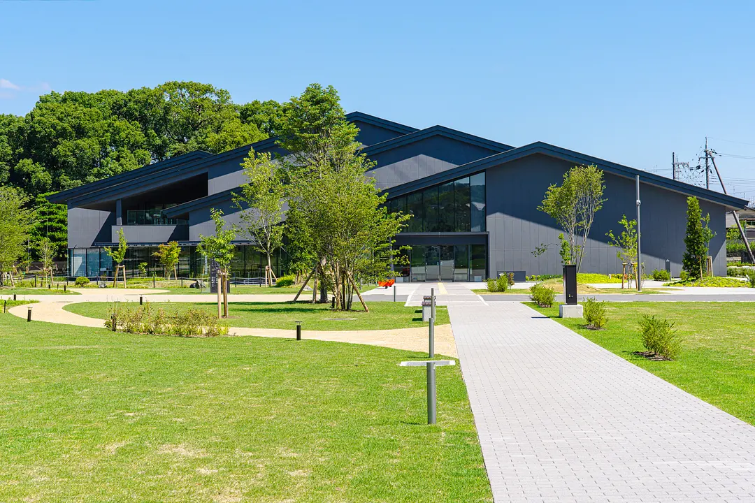 梅小路 公園 バス 駐 オファー 車場