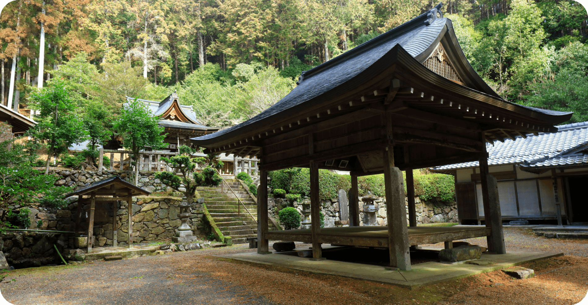 幡日佐氷室両神社